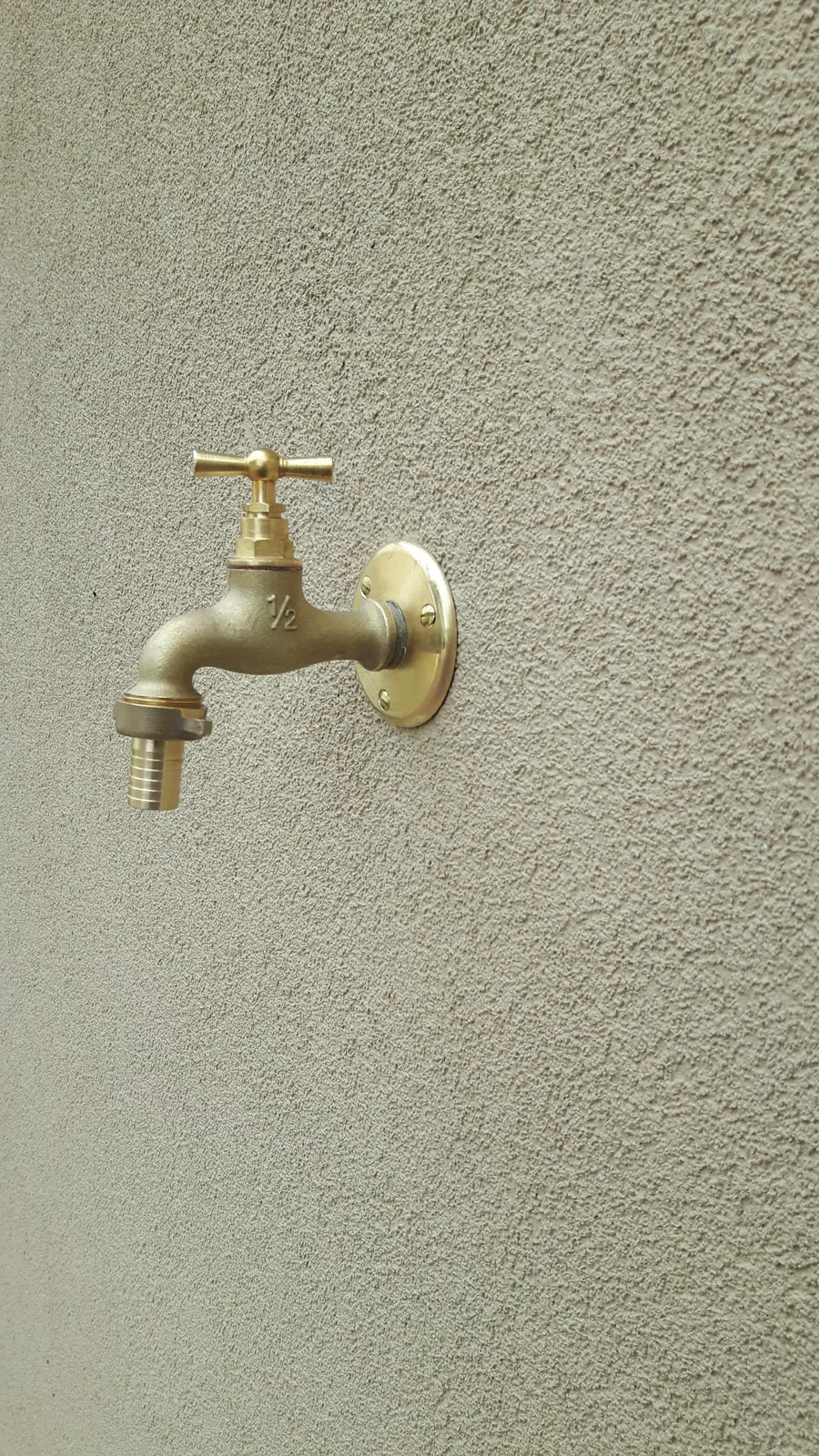 robinet extérieur-petite 1